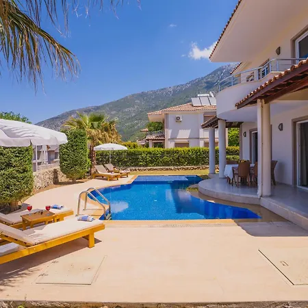 Ovacikta 3 Odali Oezel Havuzlu Royal 14 빌라 *