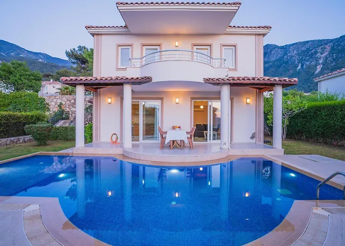 Ovacikta 3 Odali Oezel Havuzlu Royal 14 Villa