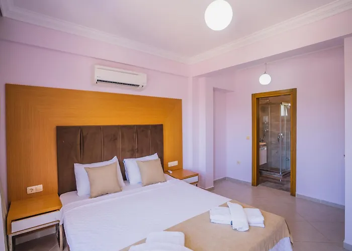 Ovacikta 3 Odali Oezel Havuzlu Royal 14 Villa *