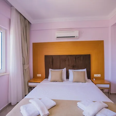 Ovacikta 3 Odali Oezel Havuzlu Royal 14 Villa