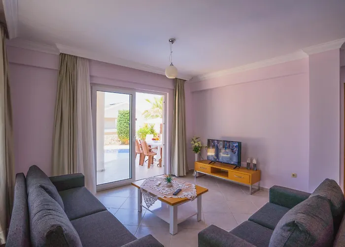 Ovacikta 3 Odali Oezel Havuzlu Royal 14 Villa Fethiye