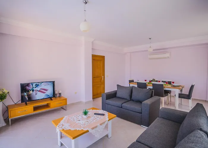 Ovacikta 3 Odali Oezel Havuzlu Royal 14 Vila Fethiye